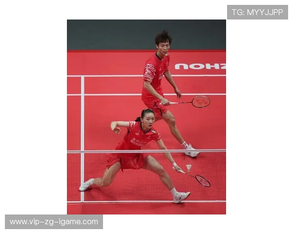 世界羽毛球系列赛持续火热，国手展现风采，世界羽毛球比赛